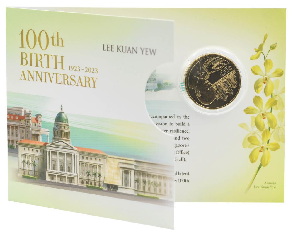 Коллекционная монета Сингапур 10 долларов 2023 UNC 100 лет рождения премьер-министра Ли Куан Ю в сувенирной упаковке (М19454)