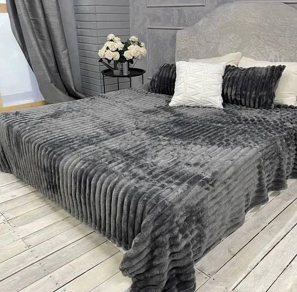 Плед Шарпей королівська смужка (23949330) Плед Шарпей королівська смужка (23949330)