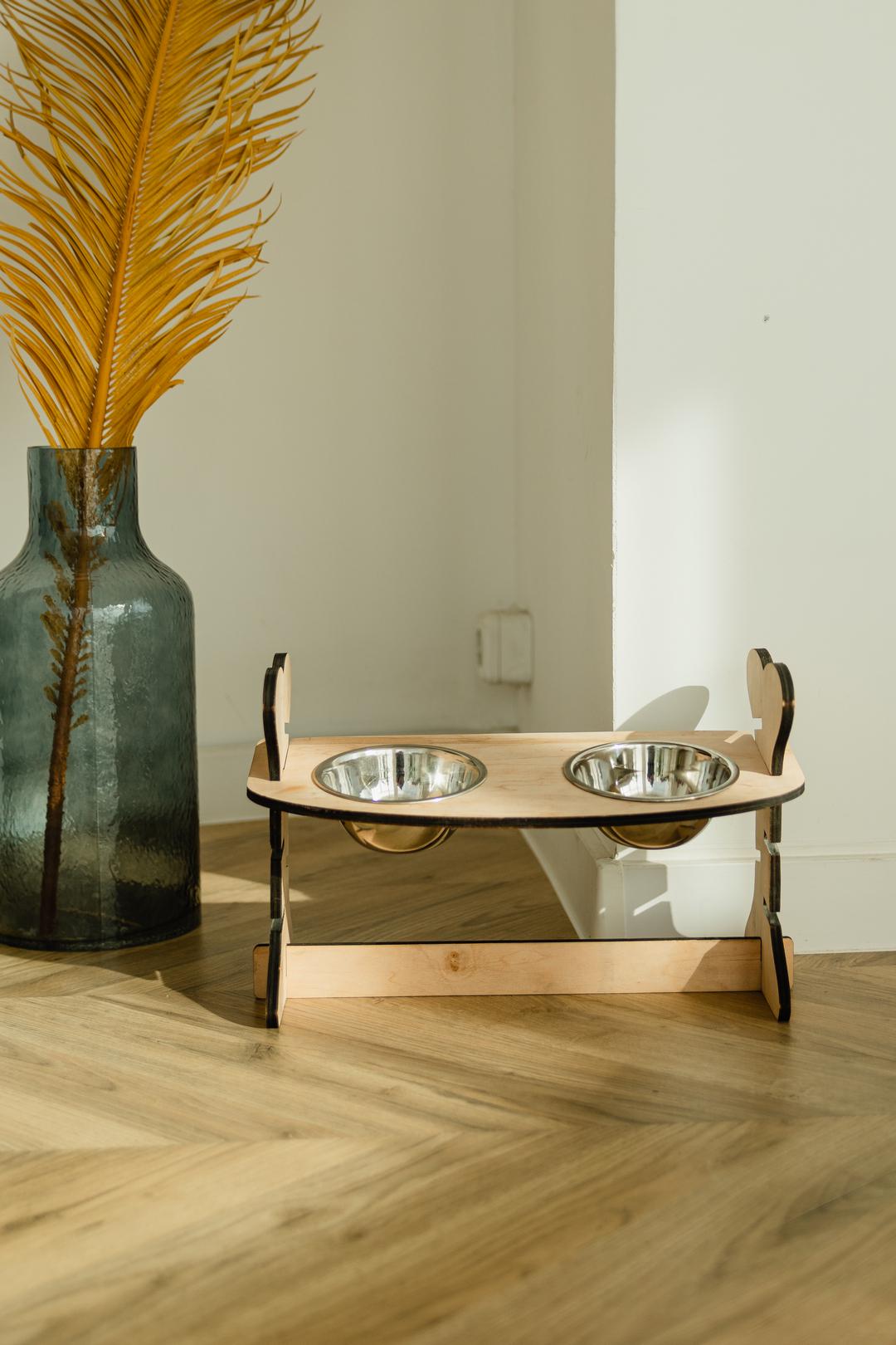 Миски для собак Incor Косточка на деревянной подставке 40х17х25 см (401725-3)