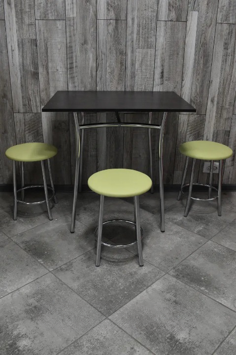 Кухонний комплект Teddy Тріо стіл/табурет 3 шт. в хромі-корпусі 60х80х75 см Чорний/Салатовий (28374275)