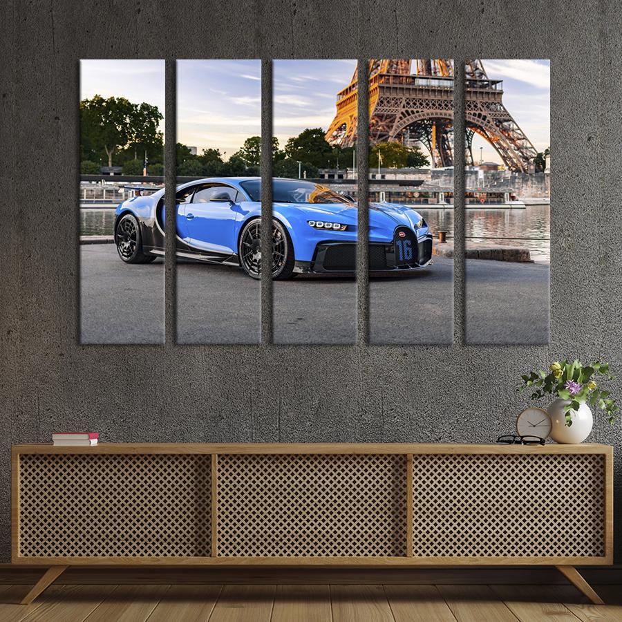 Картина на холсте Bugatti Chiron в столице Франции 132x80 см (1298-51)