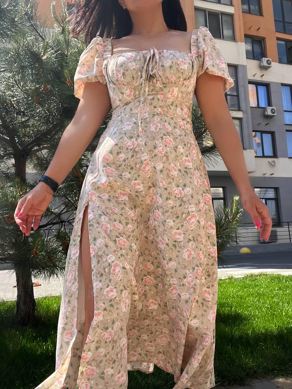 Платье женское летнее A-N 2669 цветочный принт разрез шнурок на груди длинное M Бежевый (2046) - фото 3 Платье женское летнее A-N 2669 цветочный принт разрез шнурок на груди длинное M Бежевый (2046) - фото 3