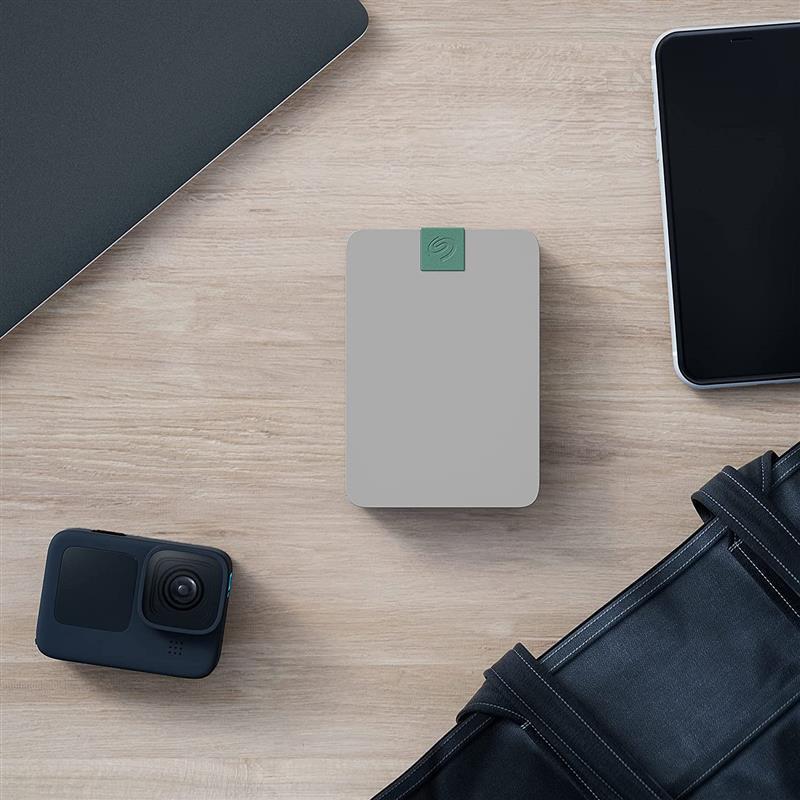 Жесткий диск внешний Seagate HDD 2,5" USB 5.0TB Ultra Touch Pebble Grey (STMA5000400) - фото 8 Жесткий диск внешний Seagate HDD 2,5" USB 5.0TB Ultra Touch Pebble Grey (STMA5000400) - фото 8