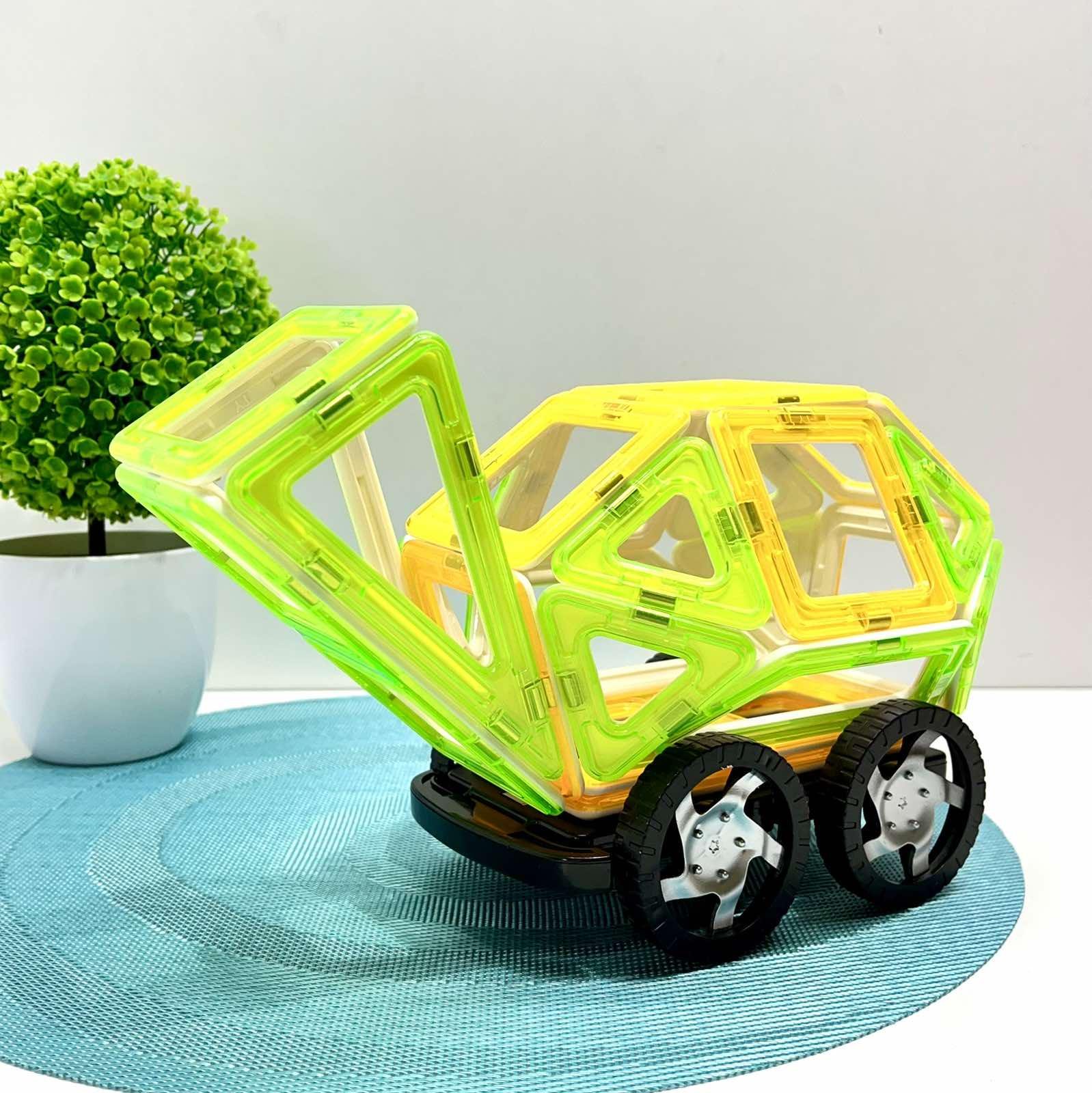 Конструктор магнитный Limo Toy Транспорт 57 дет. Зелено-жовтий (KB 1014) Конструктор магнитный Limo Toy Транспорт 57 дет. Зелено-жовтий (KB 1014)