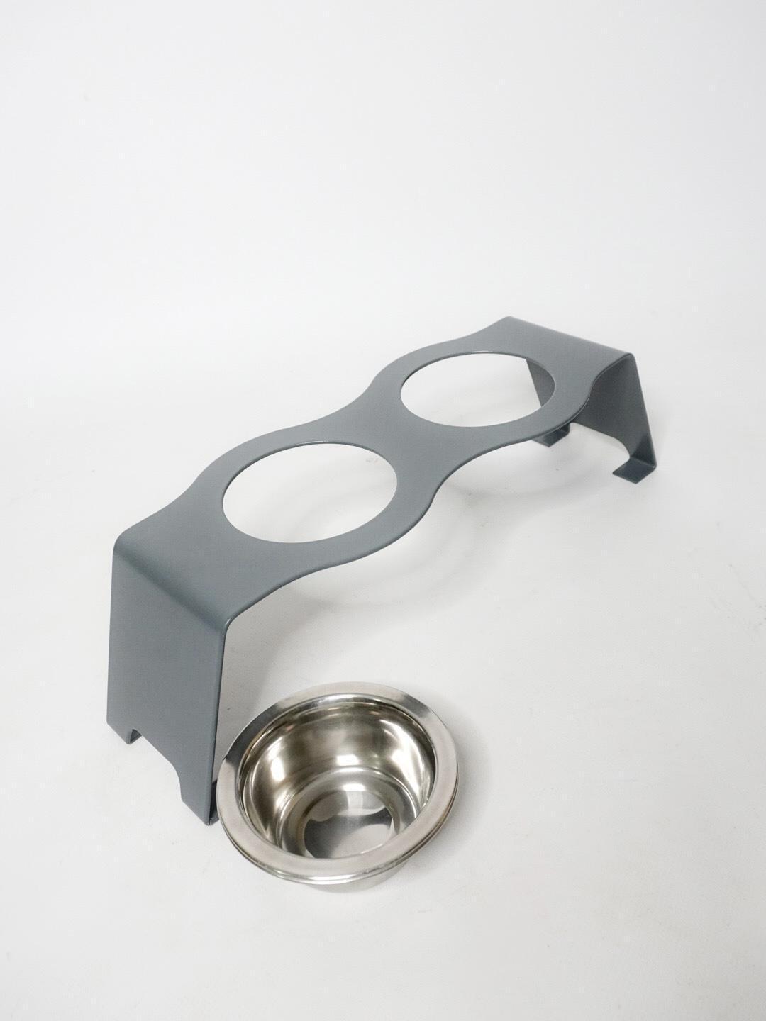 Кормушка My friend для кошек на 2 миски металл 80 мм 0,2 л Темно-серый (1024571к) - фото 2 Кормушка My friend для кошек на 2 миски металл 80 мм 0,2 л Темно-серый (1024571к) - фото 2