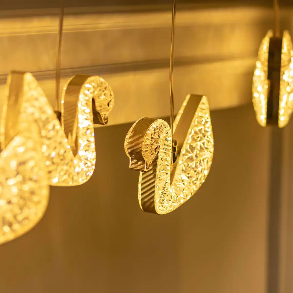 Гирлянда-штора с фигурками Сваровски 6 ламп 3 м Теплый желтый свет (5300) - фото 7 Гирлянда-штора с фигурками Сваровски 6 ламп 3 м Теплый желтый свет (5300) - фото 7