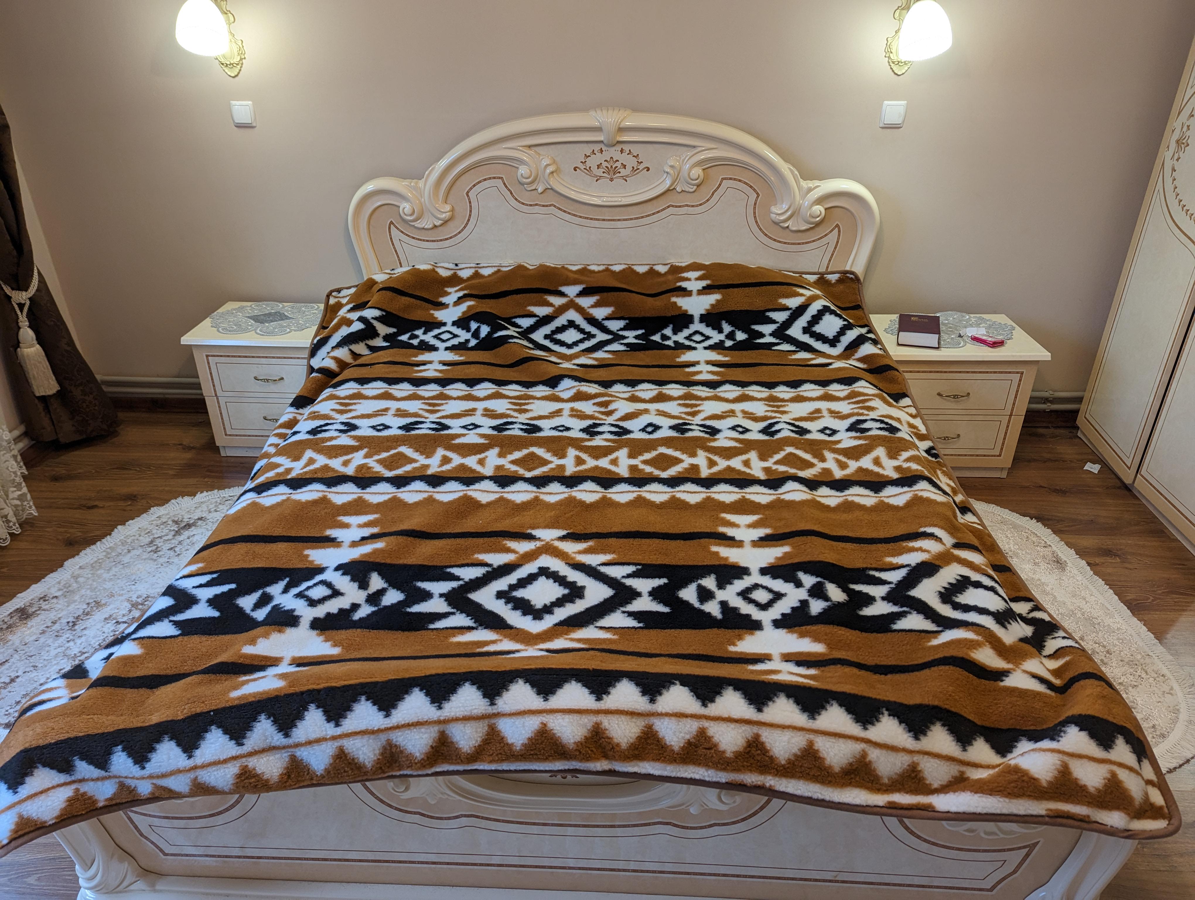 Одеяло из шерсти 200x220 см (КО 01-30)