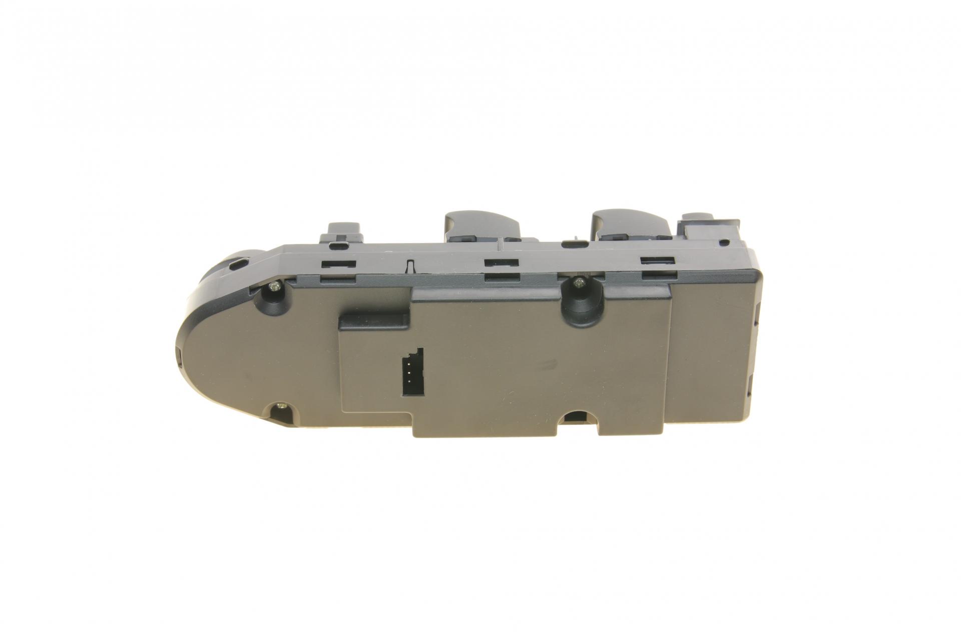 Кнопка стеклоподъемника BOGAP L BMW 5 E60 03-10 M57/N43/N52/N53/N62 блок B7358134