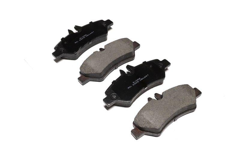 Тормозные колодки дисковые Rider Mercedes Sprinter 906 Volkswagen Crafter 06-задние (RD.3323.DB1697)