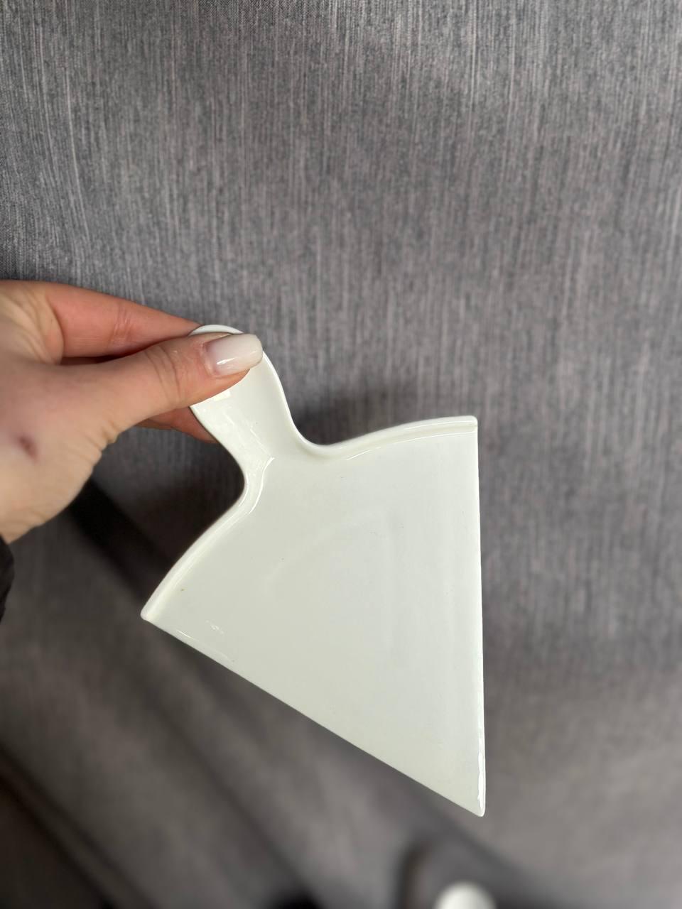 Блюдо для пиццы Yiwu HP1248 керамическое на поворотной подставке 28 см Белый (HP1248) - фото 2