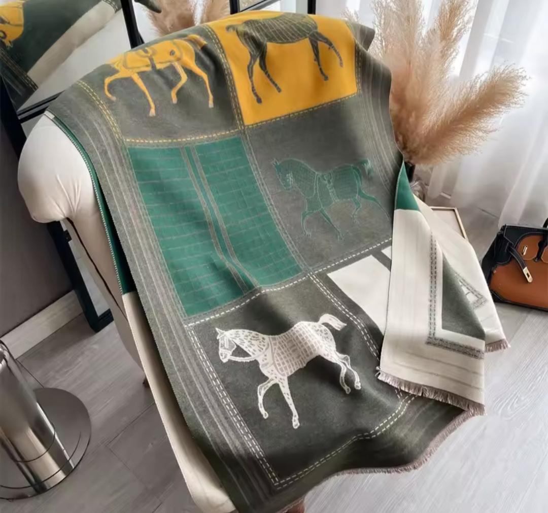 Шарф жіночий двосторонній в англійському стилі Зелений (00073) - фото 1 Шарф жіночий двосторонній в англійському стилі Зелений (00073) - фото 1