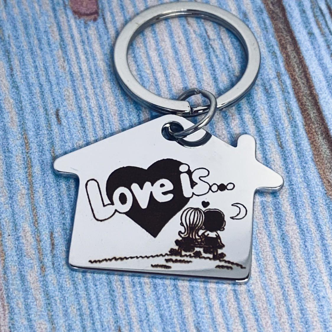 Брелок в форме домика с гравировкой "Love is" (БГФ001)