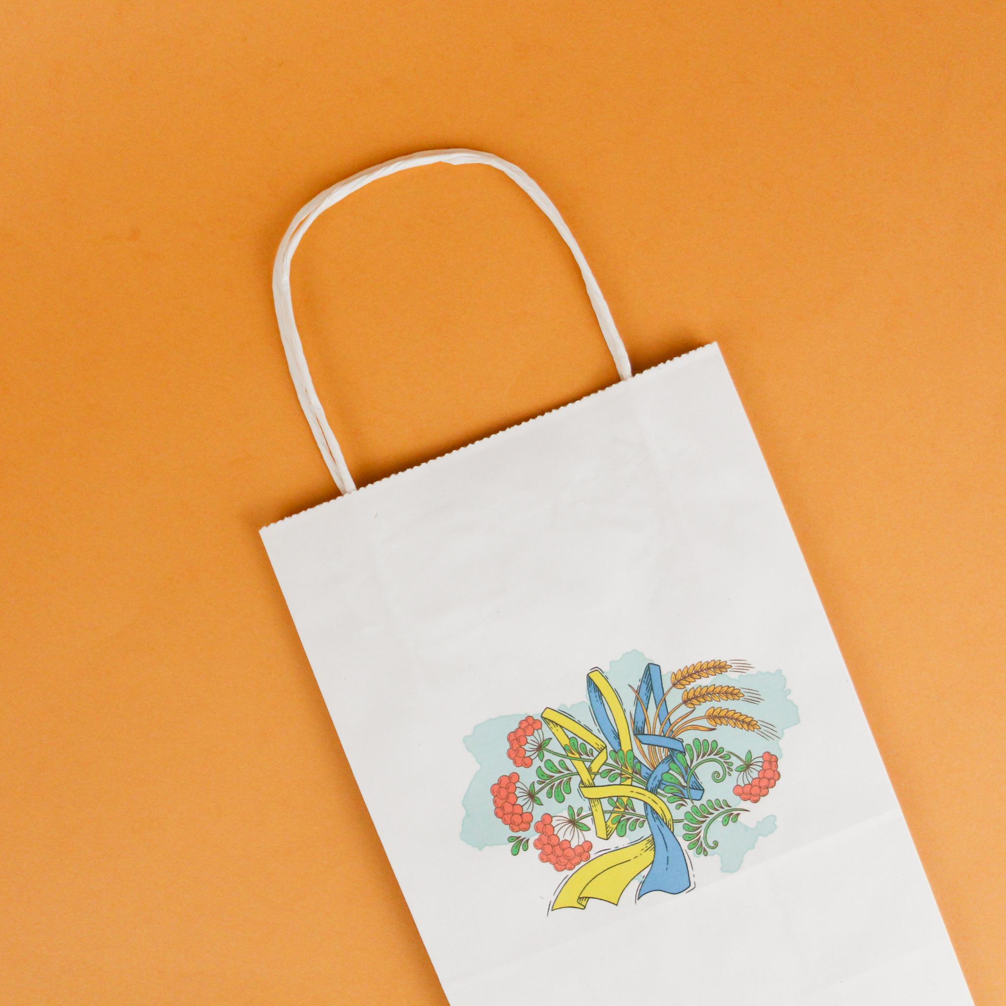 Пакети із символікою Подарунки на день козацтва 20 шт. 150х90х240 мм - фото 3 Пакети із символікою Подарунки на день козацтва 20 шт. 150х90х240 мм - фото 3