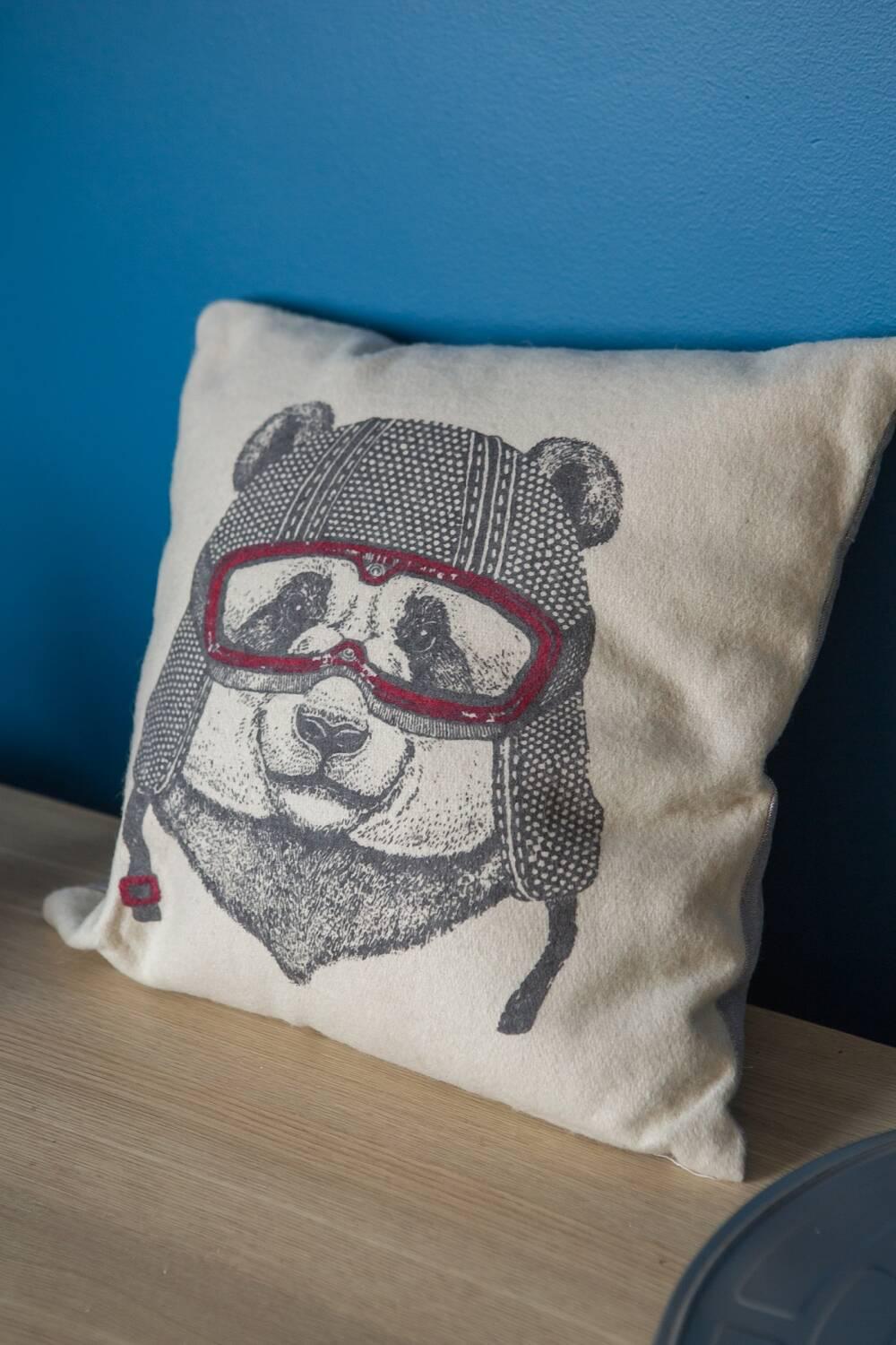 Подушка декоративна Maestro 40x40 см Бежевий/Сірий (000082036)