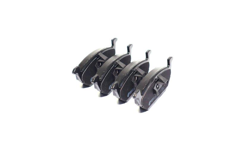 Тормозные колодки дисковые передние Seat leon Skoda octavia 96- Volkswagen bora 99- Golf 97- Remsa 0633 00 (0633.00 Remsa)