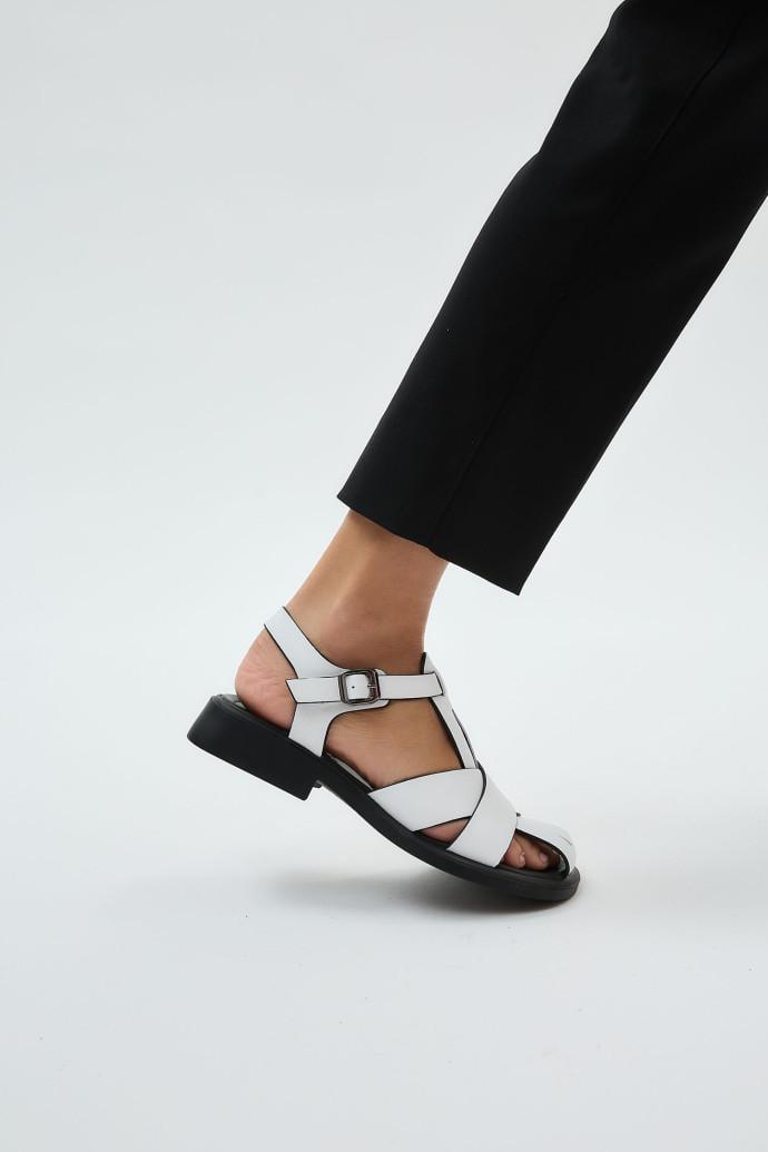 Сандалии женские LONZA на платформе р. 36 Белый (200199) - фото 3 Сандалии женские LONZA на платформе р. 36 Белый (200199) - фото 3