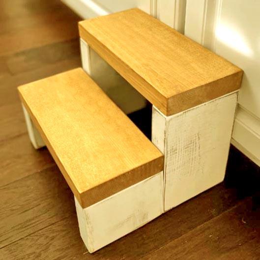 Скамейка-ступенька из дерева Маунтин Шебби/Карри (ССТ-00232803)