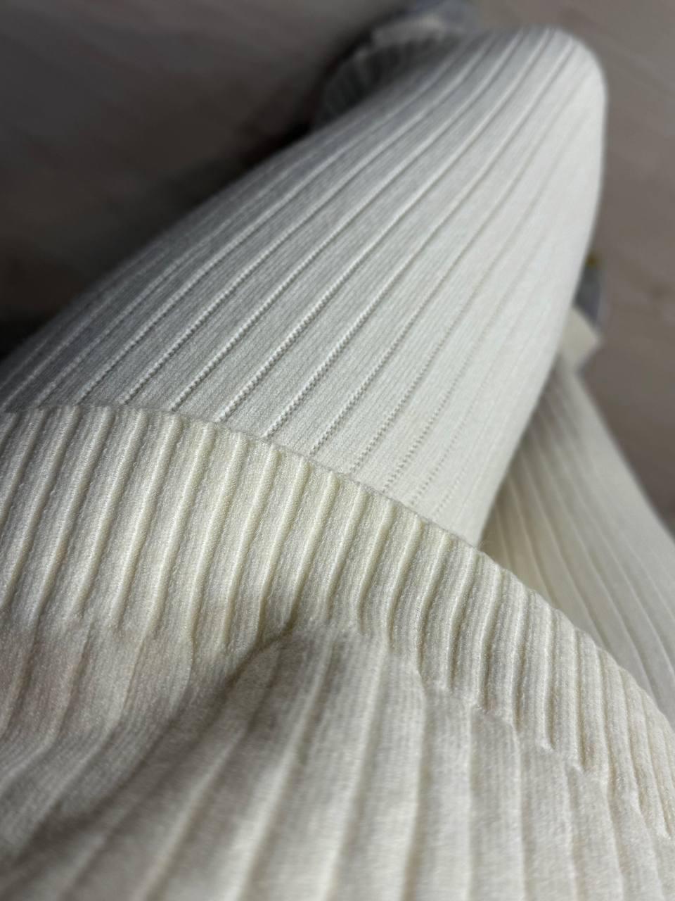 Костюм жіночий ACCORDDREAM 8703-28108 светр з брюками в рубчик в'язаний OS молочний (2958) - фото 4 Костюм жіночий ACCORDDREAM 8703-28108 светр з брюками в рубчик в'язаний OS молочний (2958) - фото 4