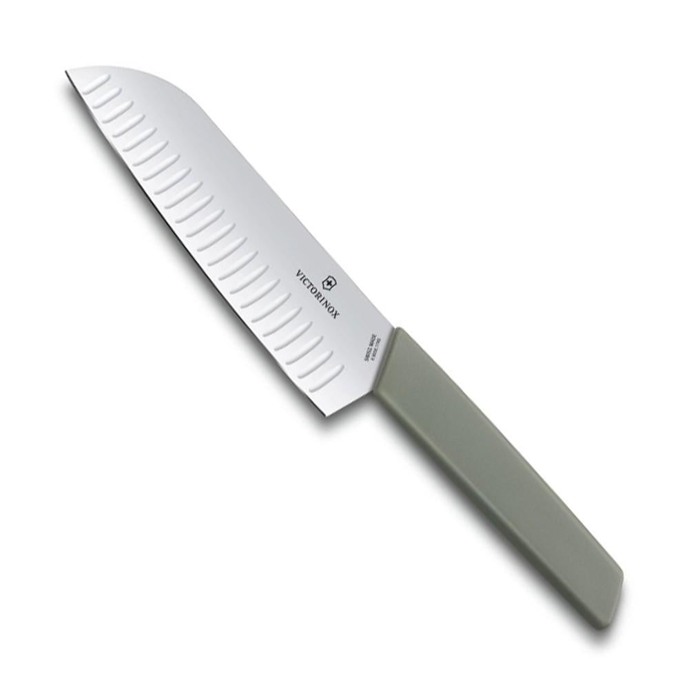 Кухонный нож сантоку Victorinox Swiss Modern Santoku 17 см (6.9056.17K6B)