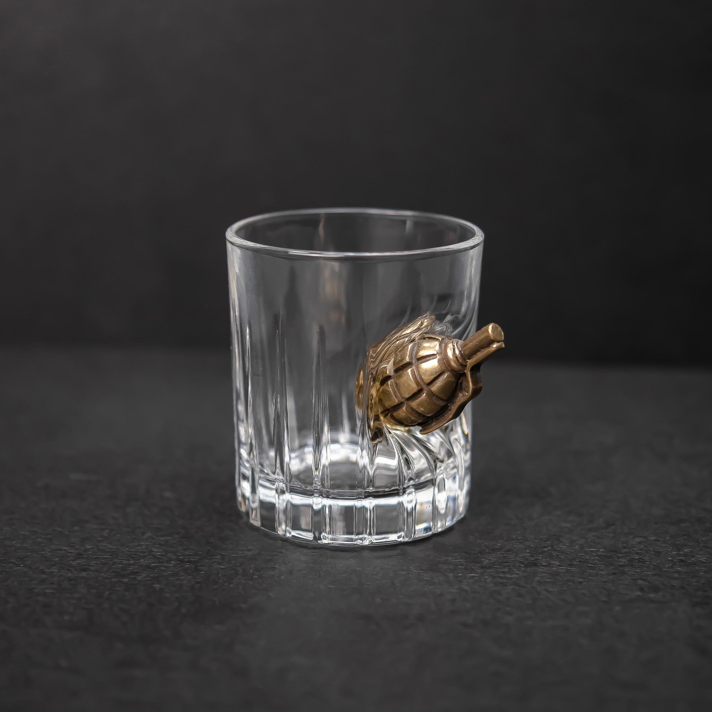 Набор полуграненых рюмок МИХ с упаковкой (24846794) - фото 4 Набор полуграненых рюмок МИХ с упаковкой (24846794) - фото 4