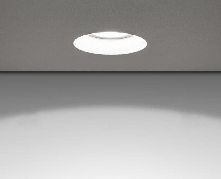 Точечный светильник Luminaria СВ16 JET GU10 (29669015) - фото 2