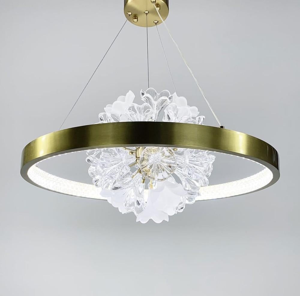 Люстра світлодіодна у флористичних мотивах з декоративними квітками Ø 80 см Золотий (D9002)