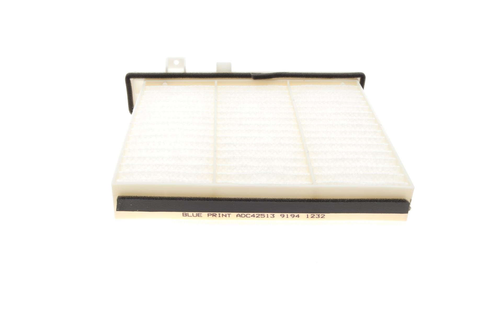 Фільтр салону BLUE PRINT для Mitsubishi Pajero/Shogun 99- (ADC42513)