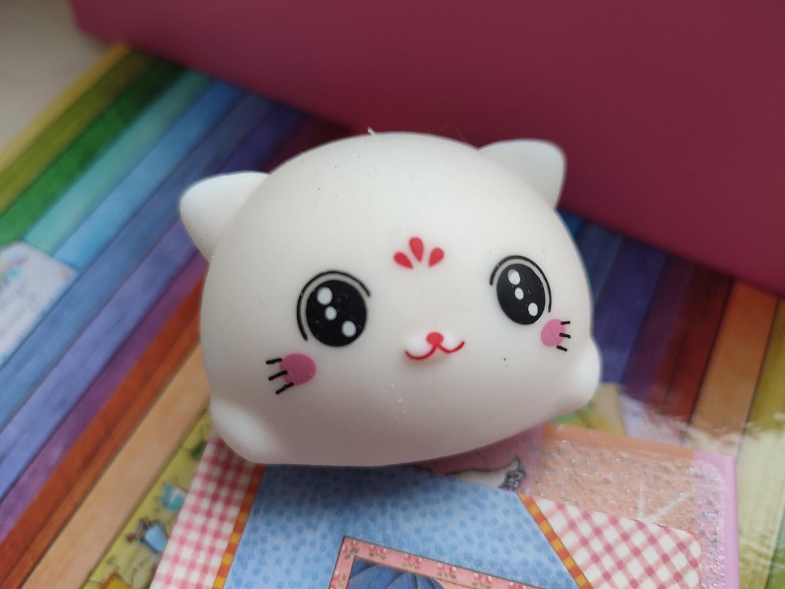 Игрушка-антистересс Сквиши Котик с пенным наполнителем Белый (22763)