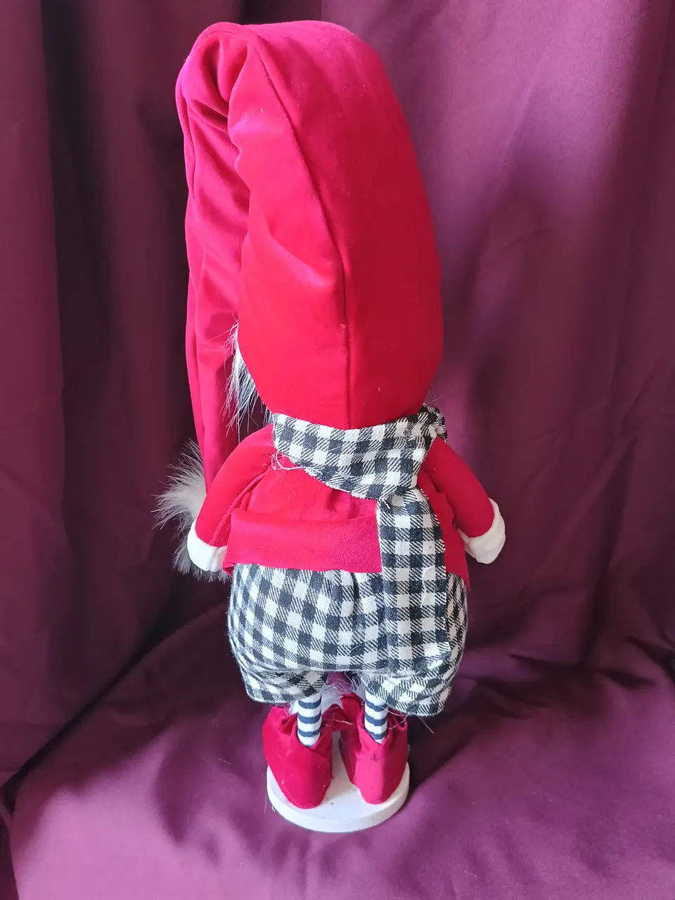 Гном скандинавський VIP інтер'єрний 65 см Червоний (Гном №2) - фото 2 Гном скандинавський VIP інтер'єрний 65 см Червоний (Гном №2) - фото 2