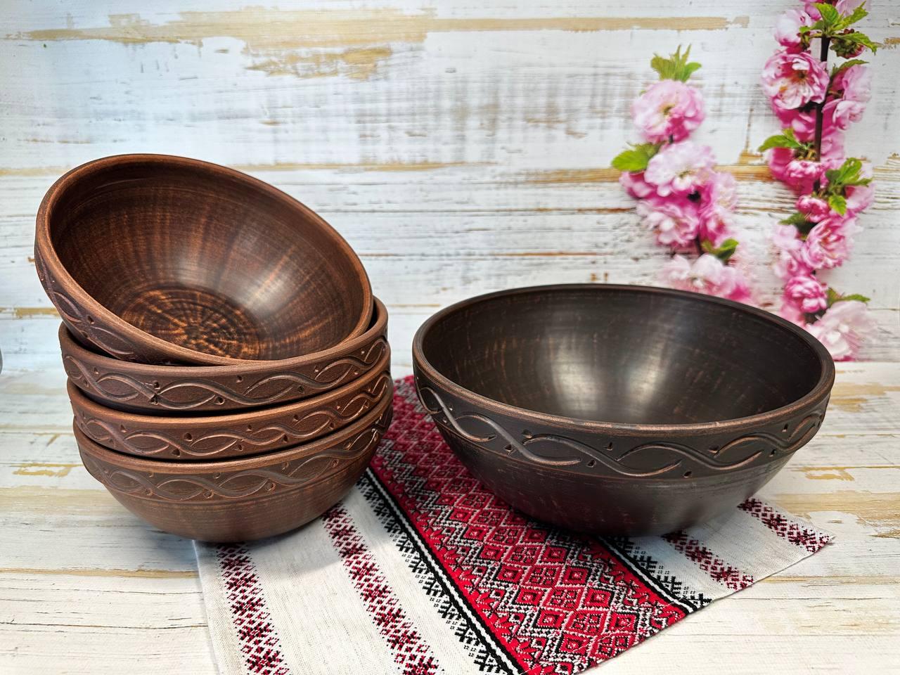 Набор посуды из красной глины салатник 2 л и 4 миски 800 мл (920245800)