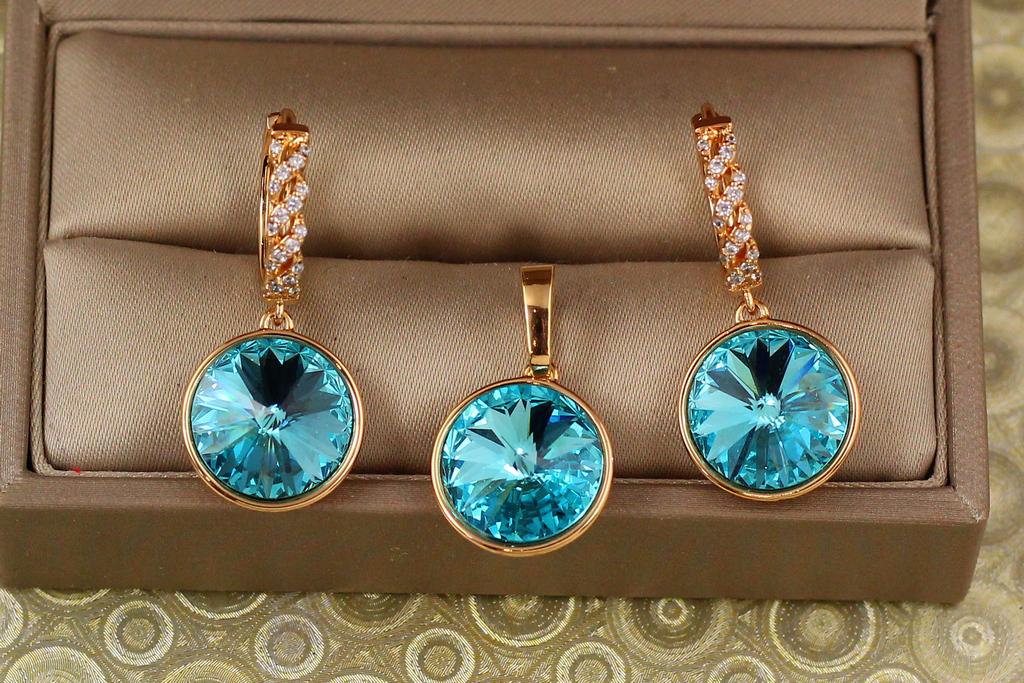 Набор Xuping Jewelry большой камень Сваровски голубой хамелеон 1,4 см Золотистый (26919672) Набор Xuping Jewelry большой камень Сваровски голубой хамелеон 1,4 см Золотистый (26919672)