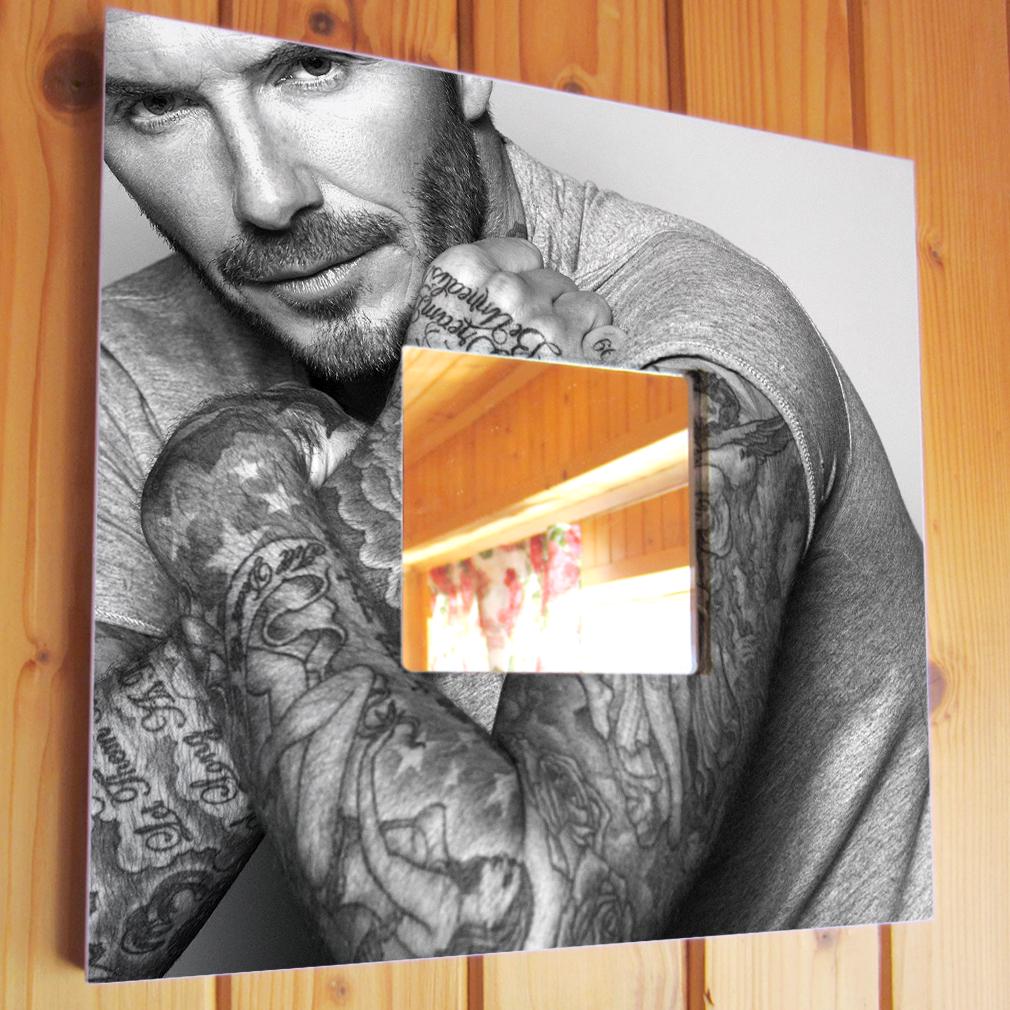 Зеркало декоративное с фото Дэвид Бекхэм 260х260 мм (M03094)