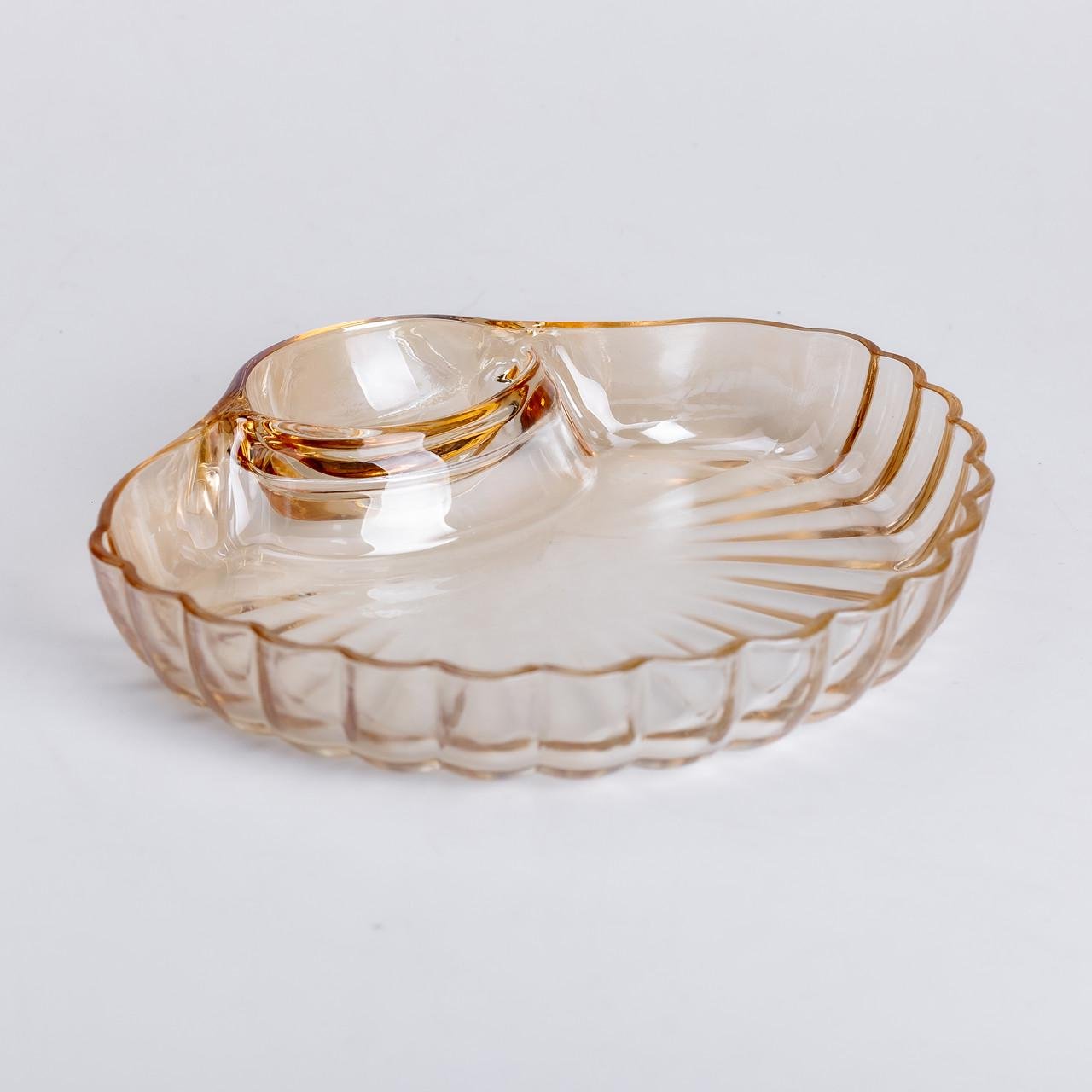 Блюдо для закусок фігурне із соусником 21х19х3 см Коричневий (HP-YH-1) - фото 3 Блюдо для закусок фігурне із соусником 21х19х3 см Коричневий (HP-YH-1) - фото 3