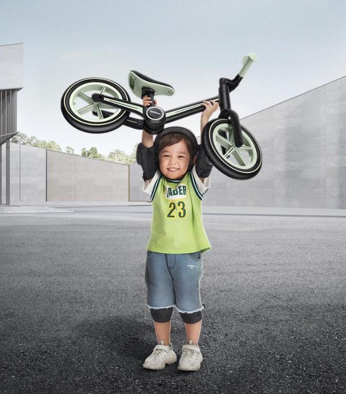 Беговел детский Bebehoo PH-9 Foldable Kids Scooter Standard Green (25995481) - фото 9 Беговел детский Bebehoo PH-9 Foldable Kids Scooter Standard Green (25995481) - фото 9