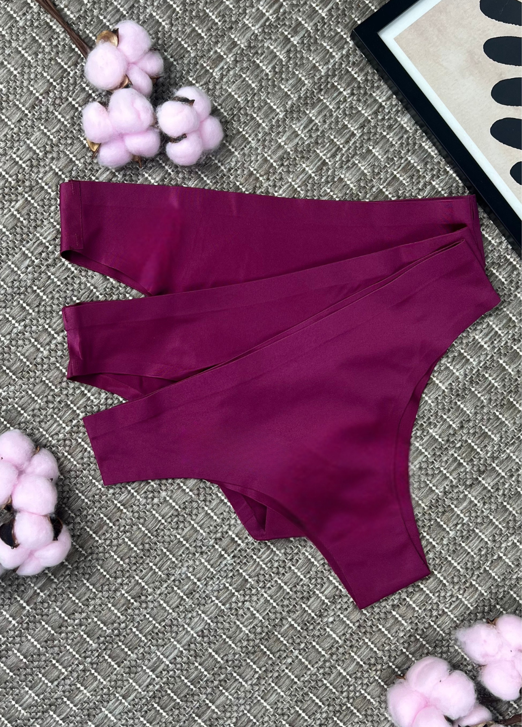 Трусики женские бесшовные гладкие бразилианы 3 шт. XS Фуксия (NB55008/XS)