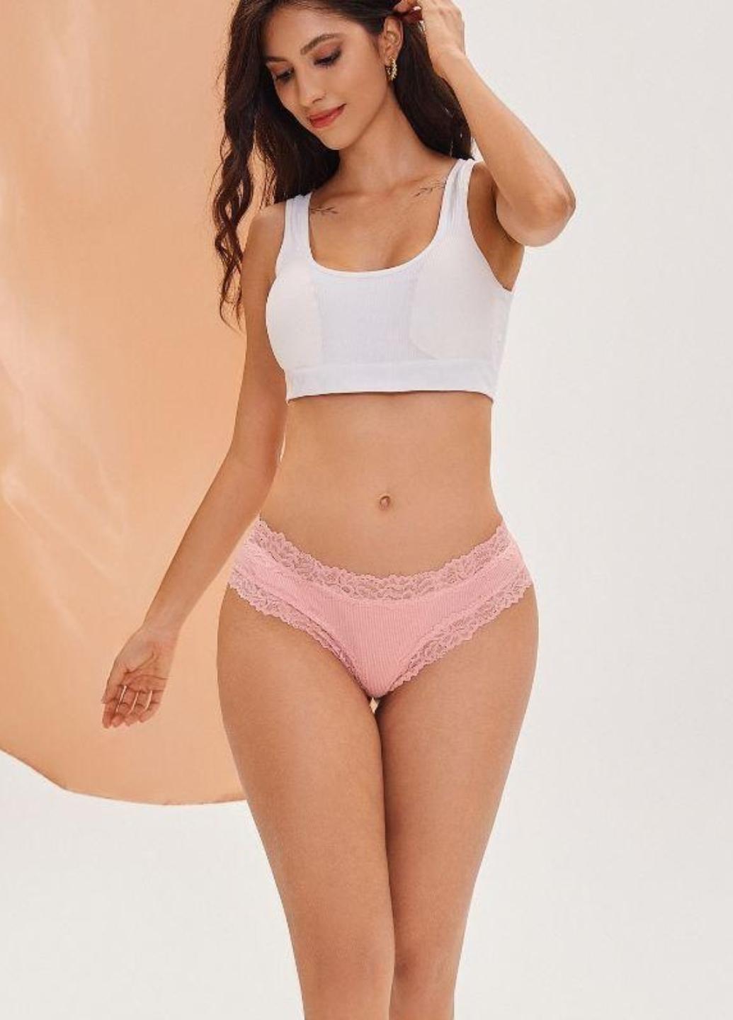 Трусики хлопковые женские бразилианы с кружевом Comfort Autumn S Пудровый (1388-42-03)