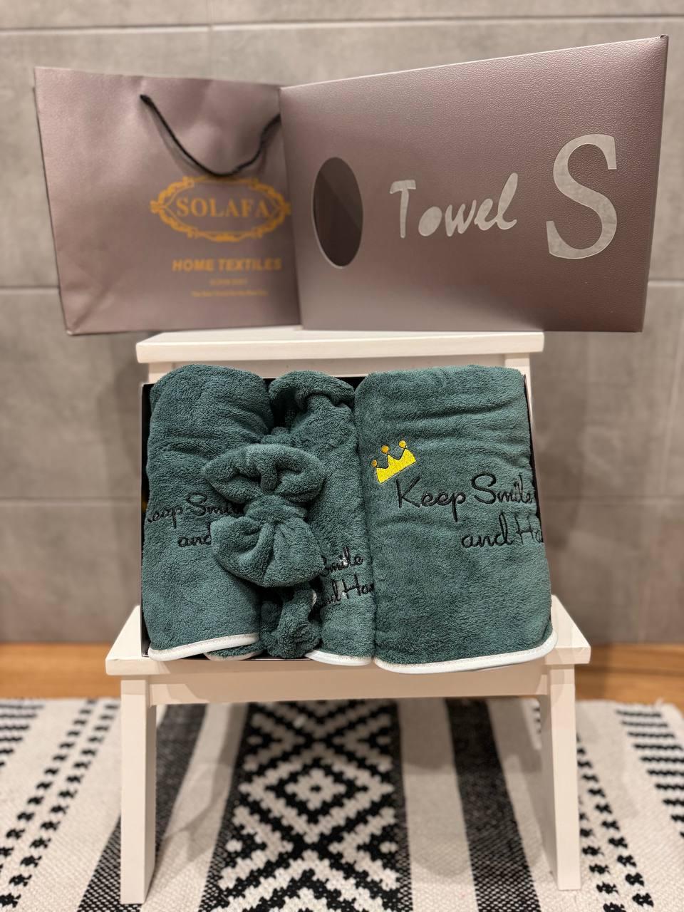 Полотенце женское для сауны Вышивка сарафан на резинке с липучкой с чалмой Зеленый (0203-а1) Полотенце женское для сауны Вышивка сарафан на резинке с липучкой с чалмой Зеленый (0203-а1)