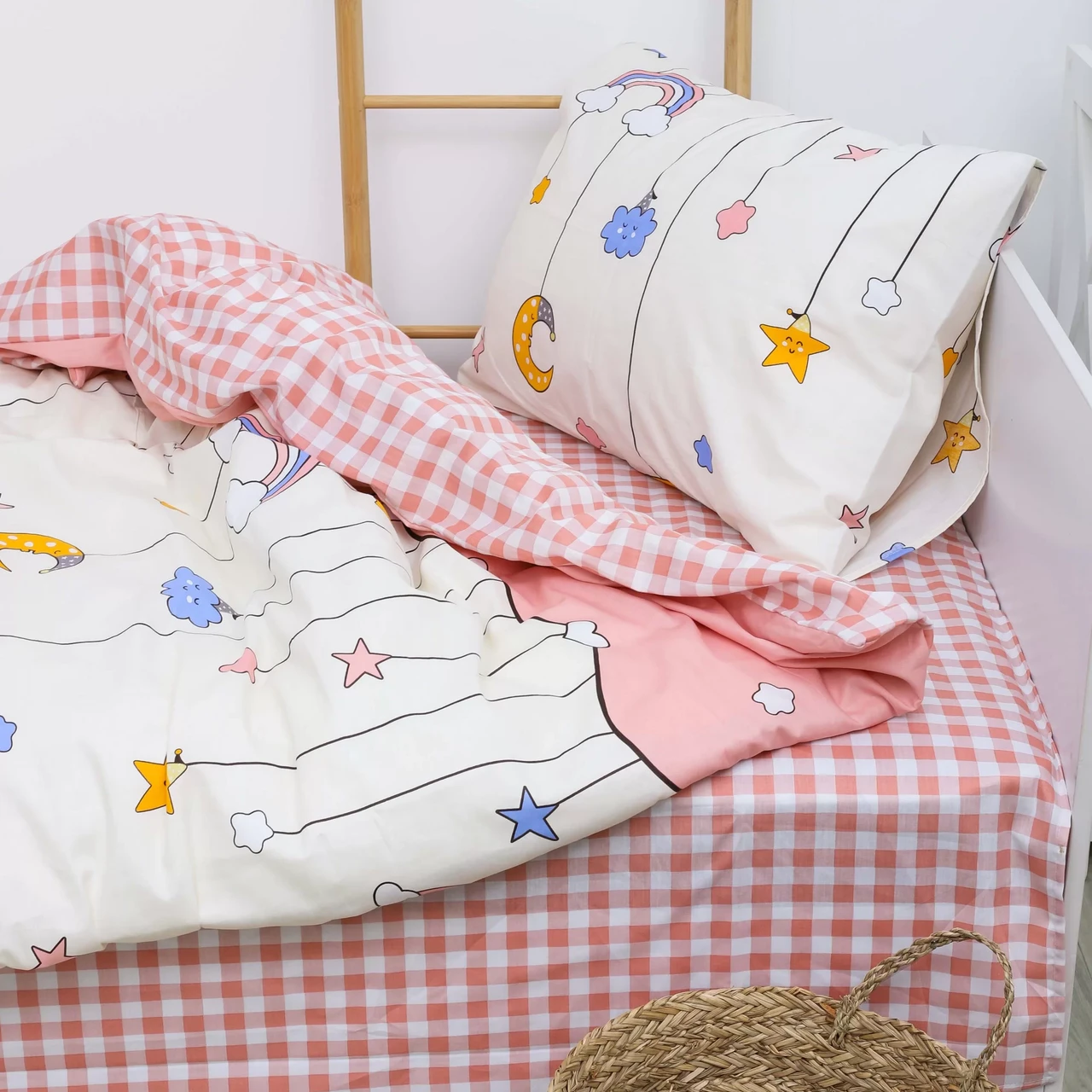 Комплект постельного белья Вилюта 598 сатин подростковый (2000026556) Комплект постельного белья Вилюта 598 сатин подростковый (2000026556)