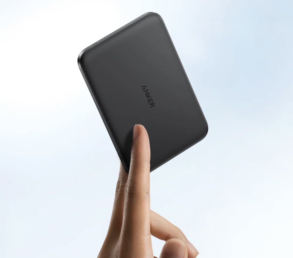 Повербанк Anker Nano Air 2 5000 mAh Black (A1665P11) - фото 7 Повербанк Anker Nano Air 2 5000 mAh Black (A1665P11) - фото 7