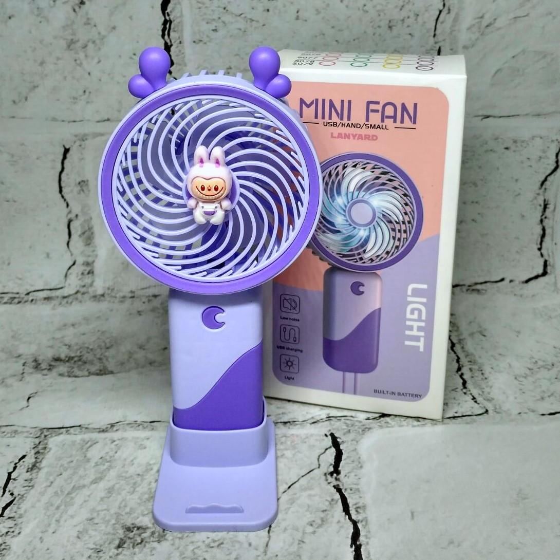 Детский портативный мини-вентилятор Лабубу 15 см Сиреневый (S078-1)