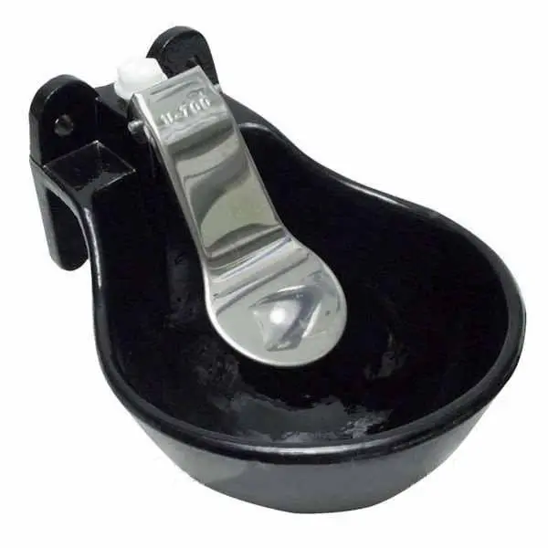 Поилка чашечная чугунная для КРС с нержавеющим языком и латунным клапаном 2,2 л (11919)