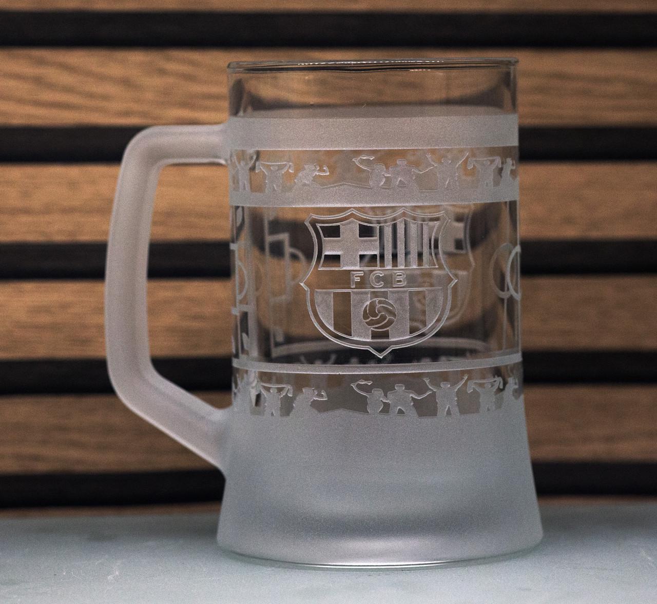 Подарунковий келих для пива з гравіюванням ФК Barcelona кругова 670 мл (2448136551)
