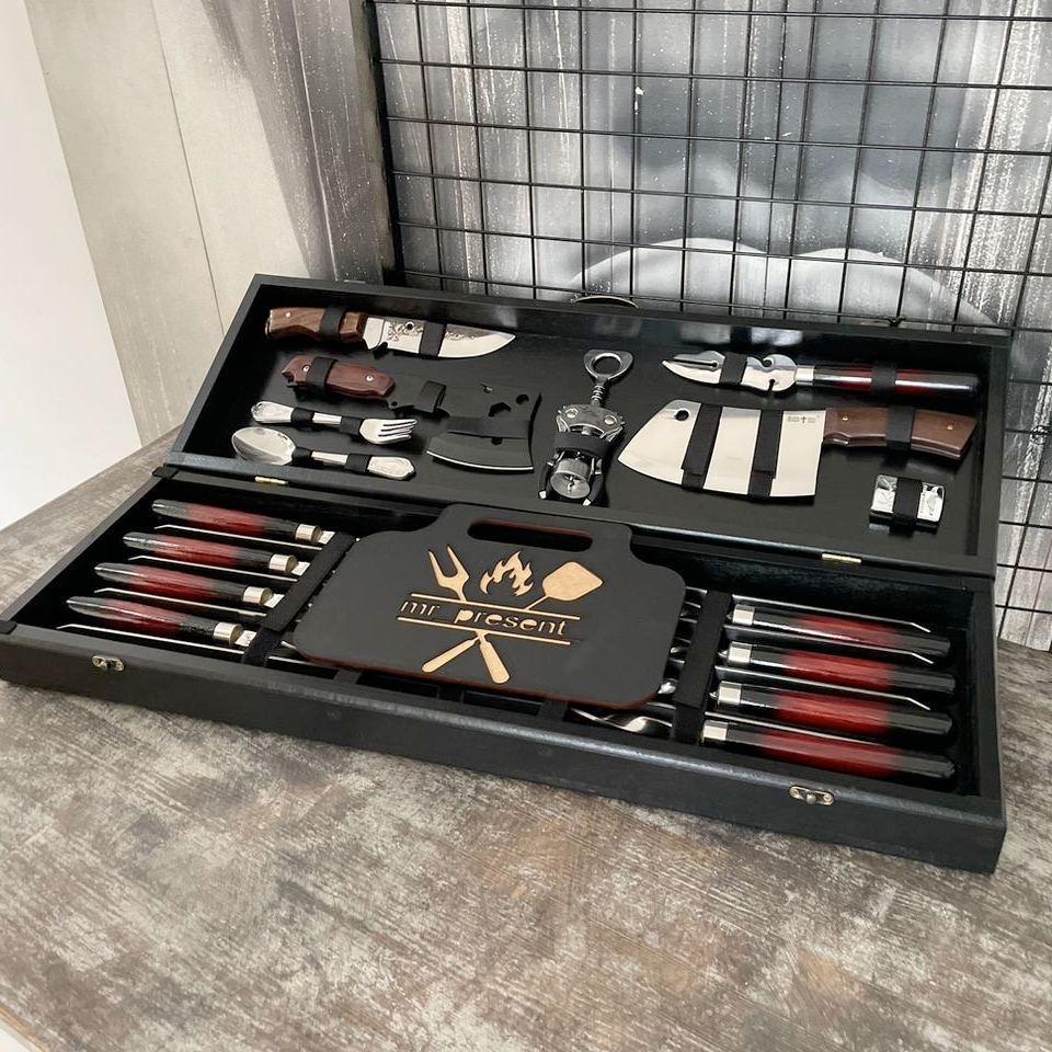 Набор шампуров в кейсе Хищник №9