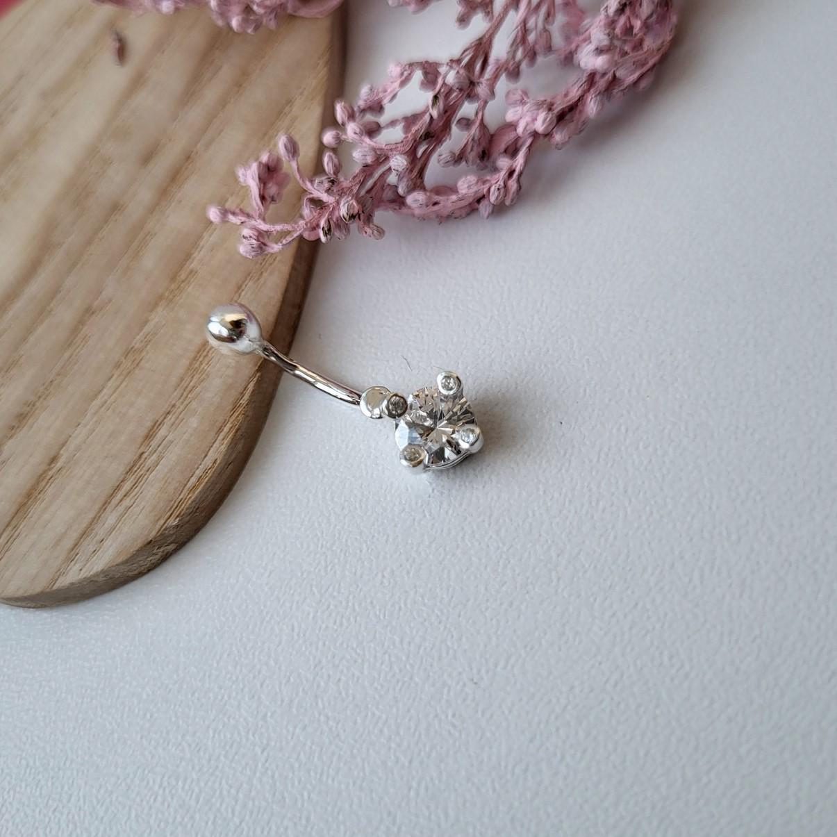 Пірсинг в пупок з Камінням Торонто зі срібла 925 проба 1,50 г (63139)