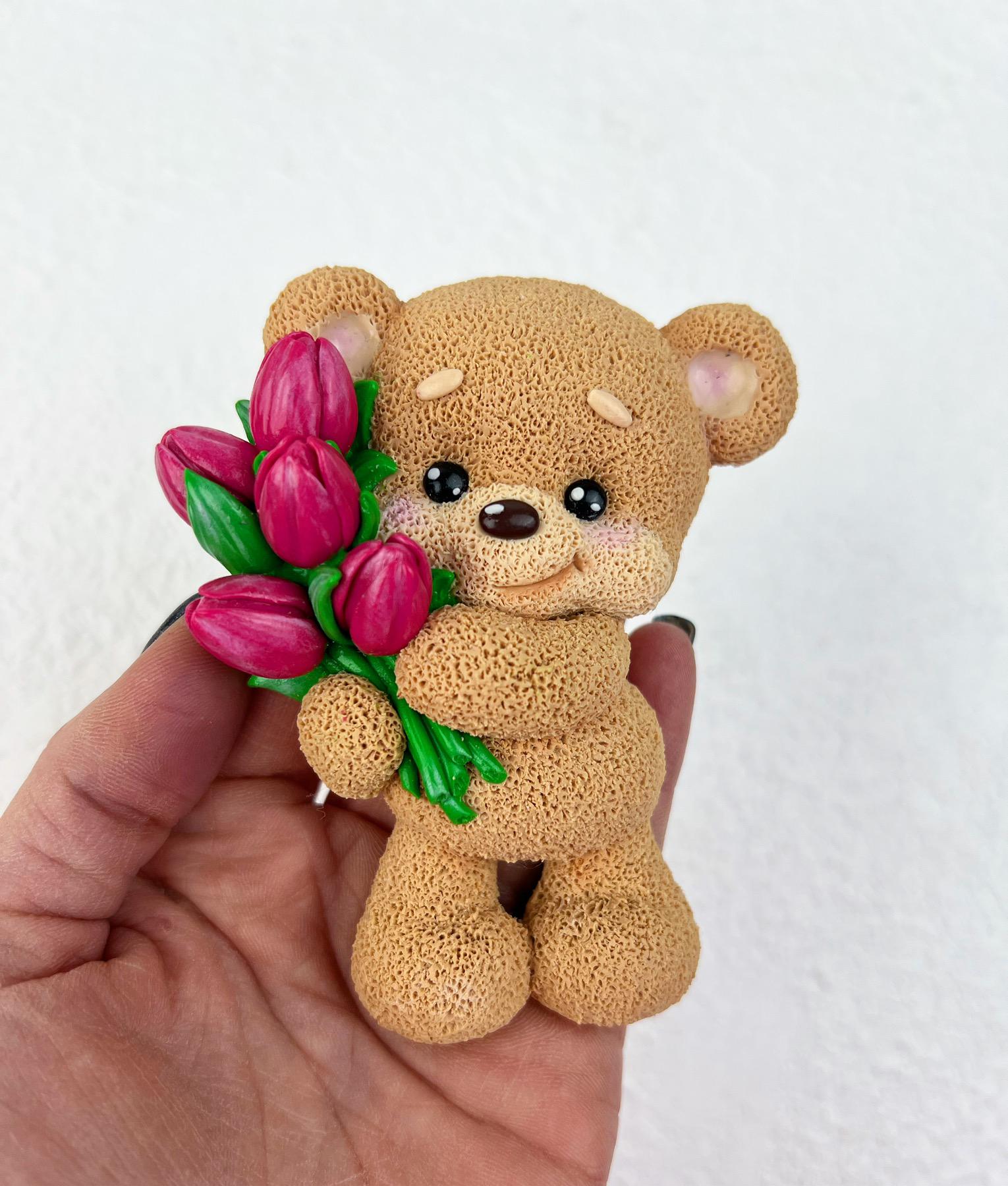 Молд силиконовый Мишка с тюльпанами 2д (8961) Молд силиконовый Мишка с тюльпанами 2д (8961)