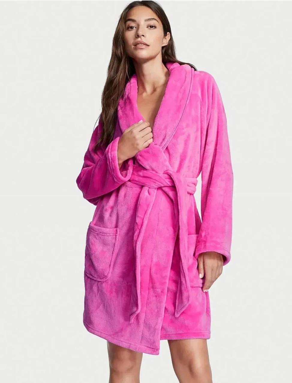 Халат женский плюшевый Victoria's Secret Short Cozy Robe с надписью M/L Розовый (2816368881)