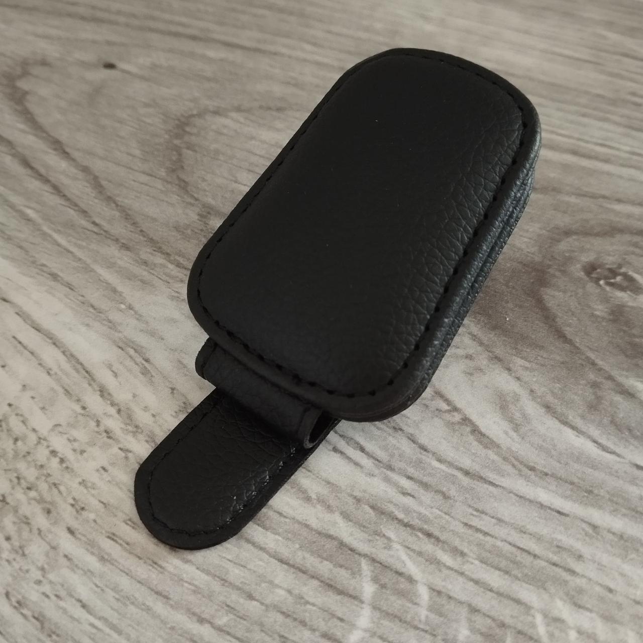 Клипса-держатель для очков в машину Черный (2724424472) - фото 10 Клипса-держатель для очков в машину Черный (2724424472) - фото 10