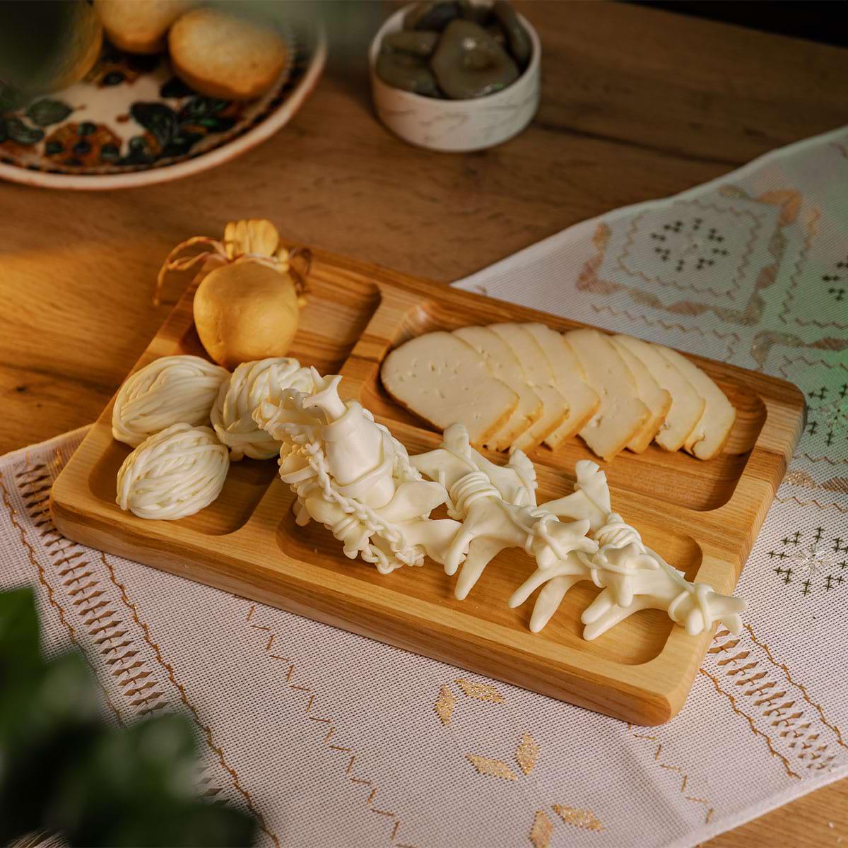 Доска для подачи деревянная прямоугольная на 3 секции (T31W200)