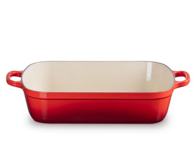 Форма для запекания Le Creuset Signature 37 см Cerise (20184370602422) - фото 3 Форма для запекания Le Creuset Signature 37 см Cerise (20184370602422) - фото 3