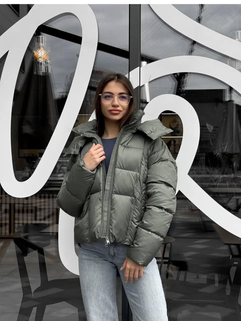 Пуховик жіночий зимовий D&V Coture DV-009 р. 46 Оливковий (29175868) - фото 5 Пуховик жіночий зимовий D&V Coture DV-009 р. 46 Оливковий (29175868) - фото 5